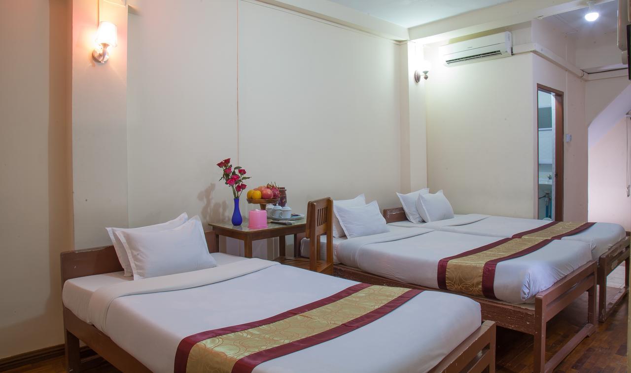 Mother Land Inn 2 Γιανγκόν Εξωτερικό φωτογραφία